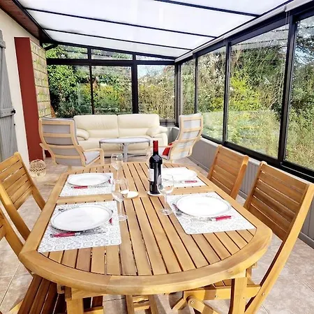 فيلة Les Capucines *