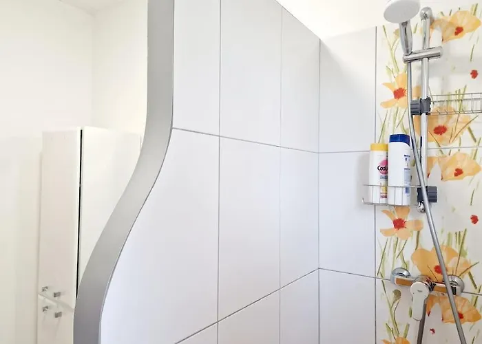 Les Capucines * Portbail